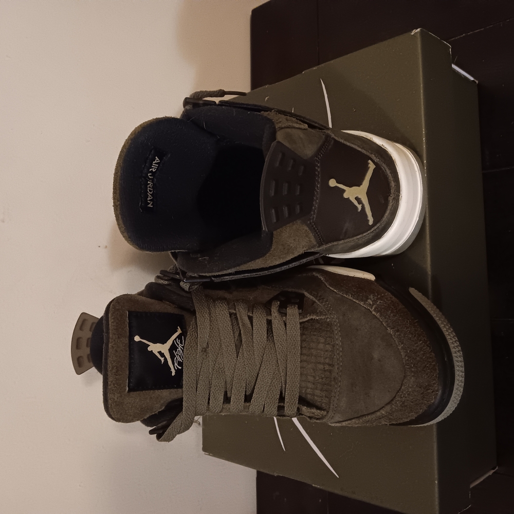 Jordan Kids Sneakers in Olive and Black